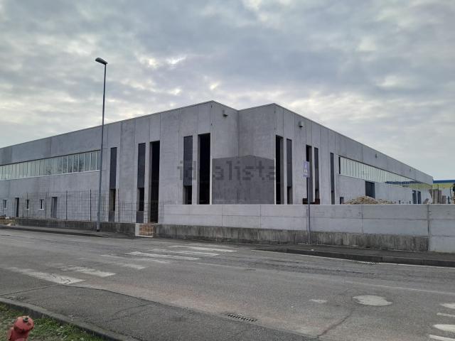 Capannone in vendita a San Martino Buon Albergo, Veneto