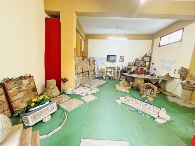 Capannone in vendita a Lascari, Sicilia