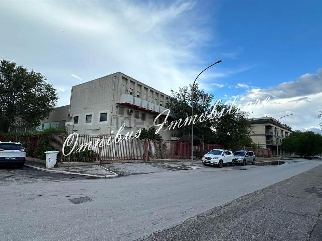 Capannone in vendita a Puglia, Foggia