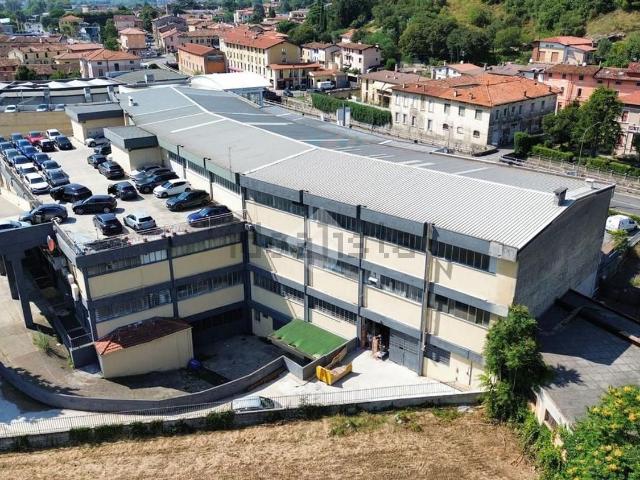 Capannone in vendita a Zona Est, Brescia