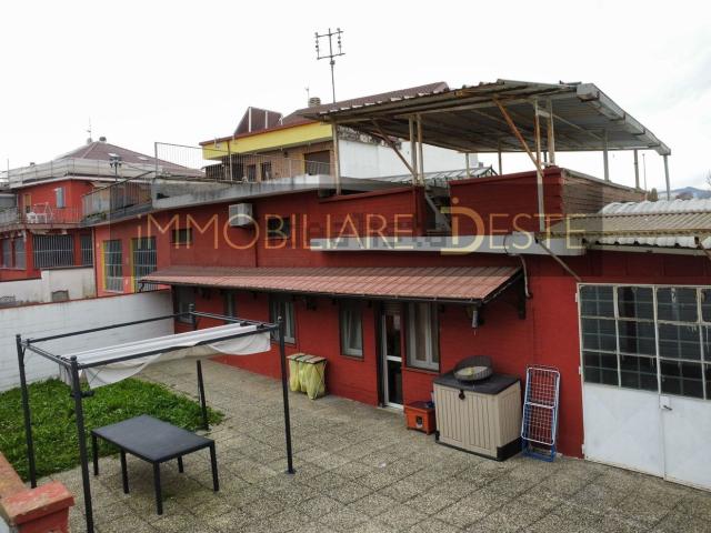 Capannone in vendita a Borgo Melano, Piemonte