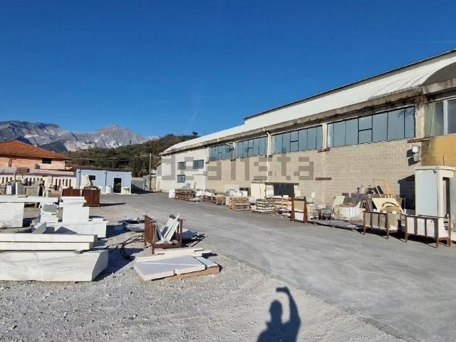 Capannone in vendita a Carrara, Toscana