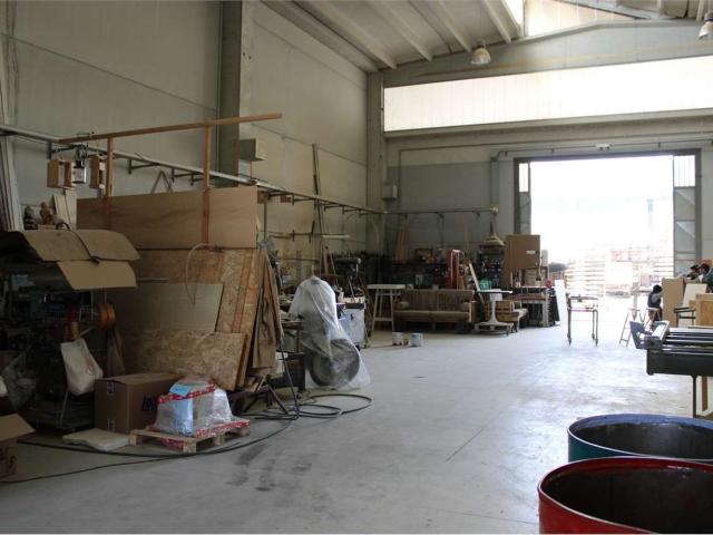 Capannone in vendita a Puglia, Bari