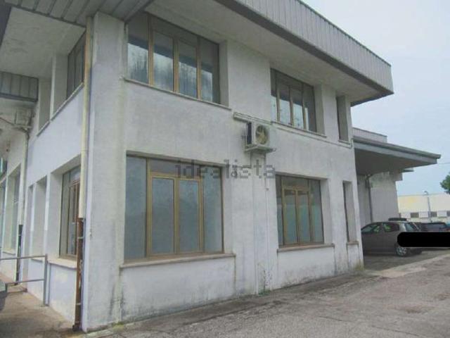 Capannone in vendita a Concordia Sagittaria, Veneto