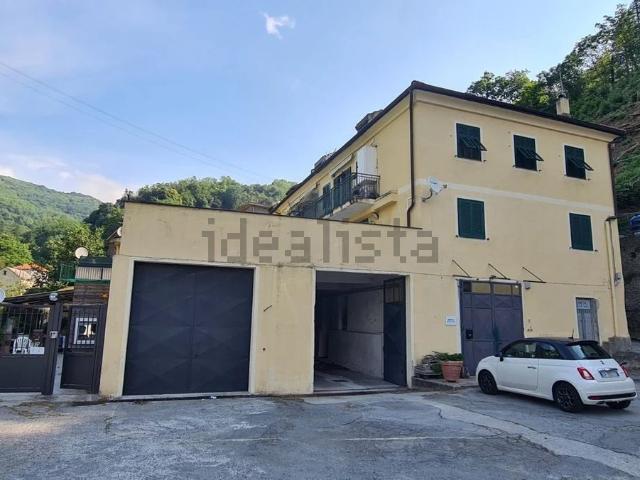 Capannone in vendita a Ponente, Serra Riccò