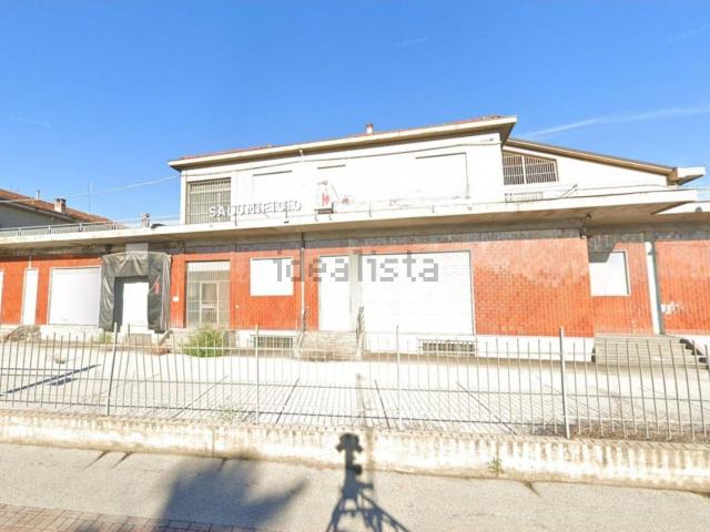 Capannone in vendita a Carassone, Mondovì