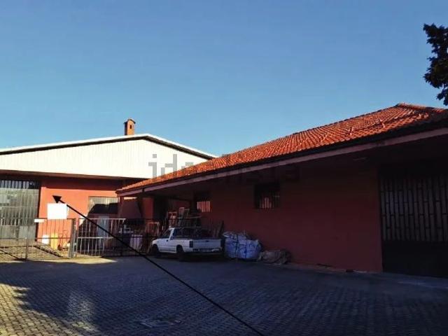 Capannone in vendita a Candelo, Biella