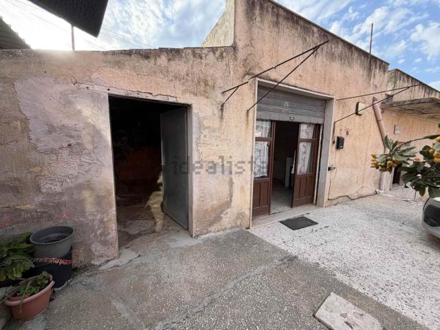 Capannone in vendita a Borgo Livio Bassi, Trapani