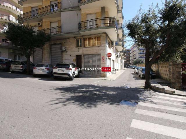 Capannone in vendita a Puglia, Taranto
