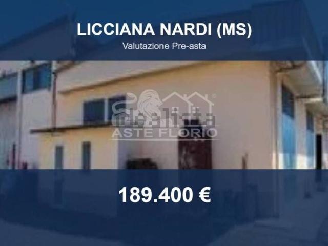 Capannone in vendita a Unione di comuni Montana Lunigiana, Licciana Nardi
