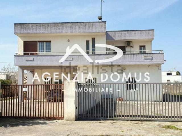 Capannone in vendita a Puglia, Lecce
