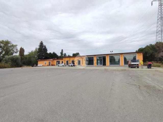 Capannone in vendita a Villaggio Sereno, Brescia
