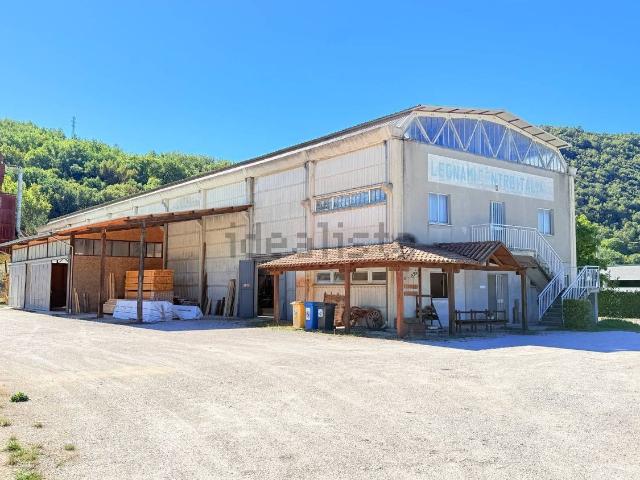 Capannone in vendita a Santa Rufina, Cittaducale