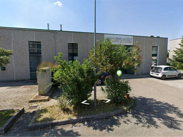 Capannone in vendita a Torrenova, Modena