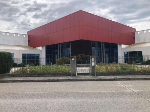 Capannone in vendita a Zona Industriale Piombino Dese, Piombino Dese