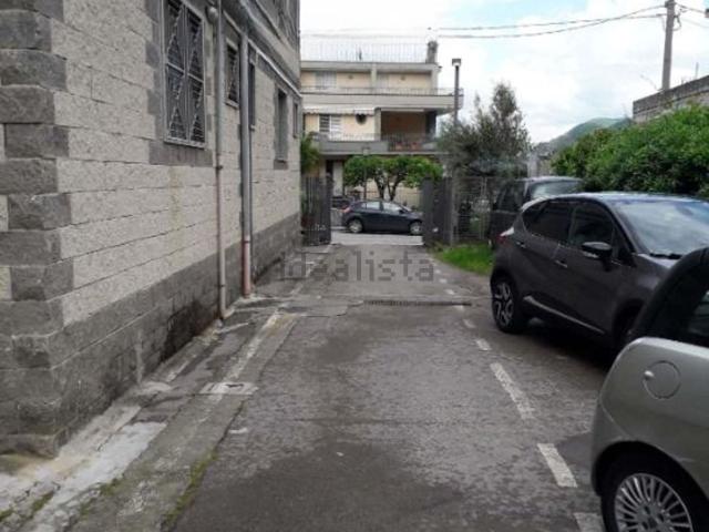 Capannone in vendita a Nesima, Catania