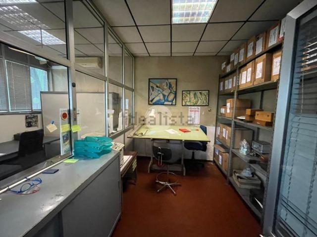 Capannone in vendita a Seriate, Bergamo