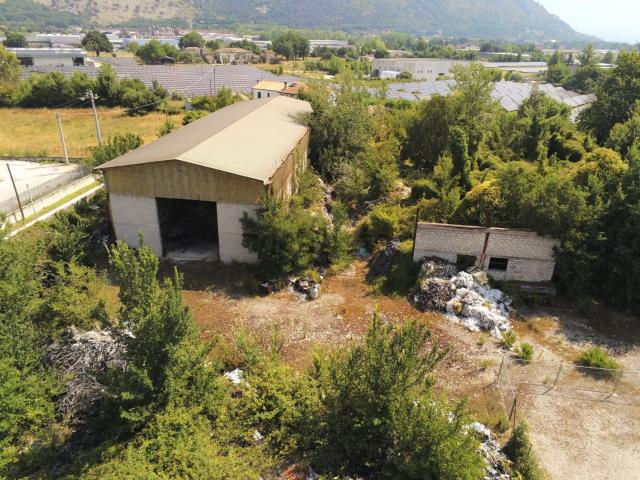 Capannone in vendita a San Silvestro, Cassino