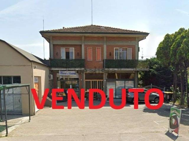 Capannone in vendita a Tresinaro - Secchia, Re
