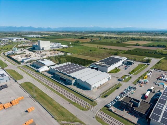 Capannone in vendita a Zona Industriale Ponte Rosso / Zone industriâl Ponte Rosso, San Vito al Tagliamento / San Vît dal Tiliment