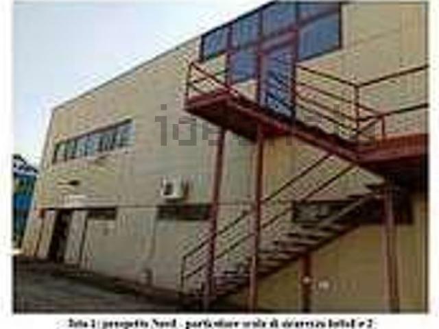 Capannone in vendita a Puglia, Bari