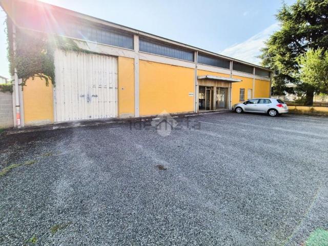 Capannone in vendita a Podenzano, Reggio Emilia