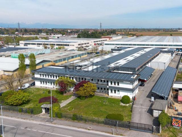 Capannone in vendita a Ronco, Cernusco Sul Naviglio