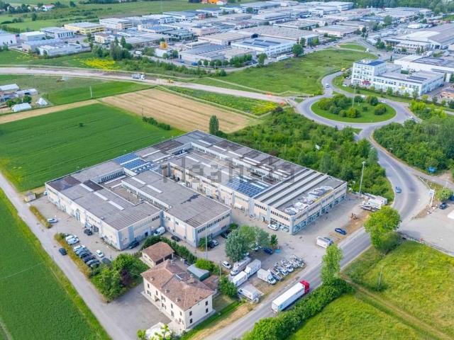 Capannone in vendita a Unione delle Terre d'Argine, Carpi