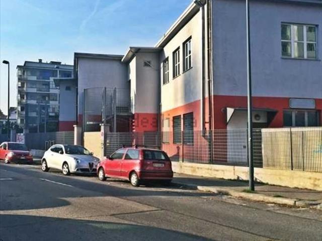 Capannone in vendita a Circoscrizione 4, Piemonte