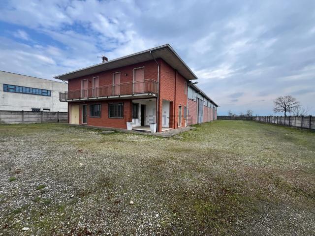 Capannone in vendita a Piemonte, Alessandria