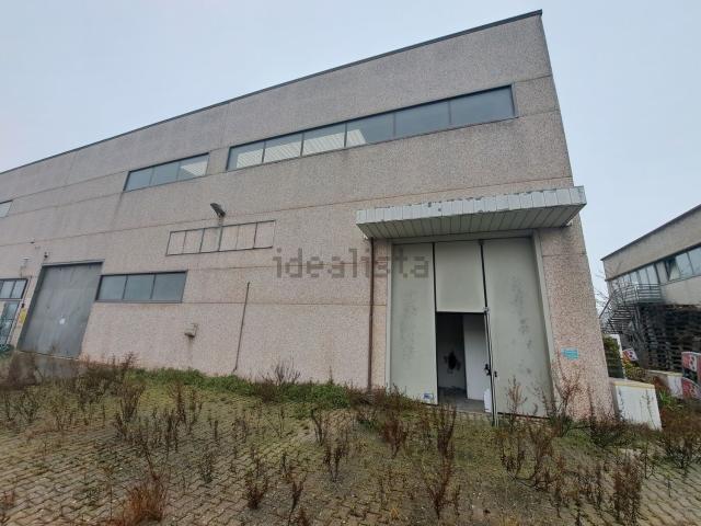 Capannone in vendita a Le Case, Montevettolini