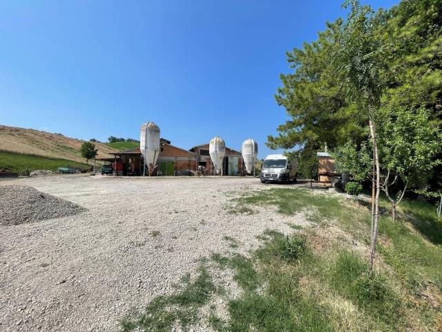 Capannone in vendita a Unione dei comuni del Distretto Ceramico, Sassuolo
