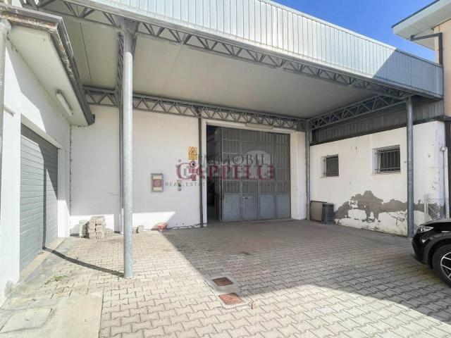 Capannone in vendita a Unione dei comuni Valle del Savio, Cesenà