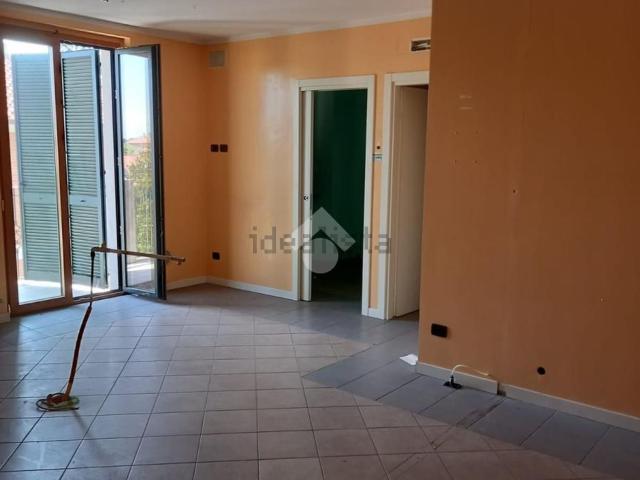 Capannone in vendita a Misinto, Lombardia