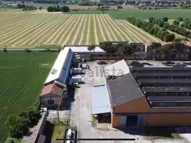 Capannone in vendita a Unione di Comuni della Romagna Forlivese, Forlimpopoli