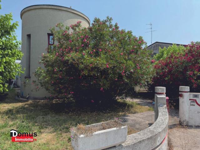 Capannone in vendita a Voghiera, Reggio Emilia
