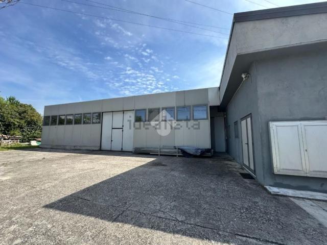 Capannone in vendita a Casola, Veneto