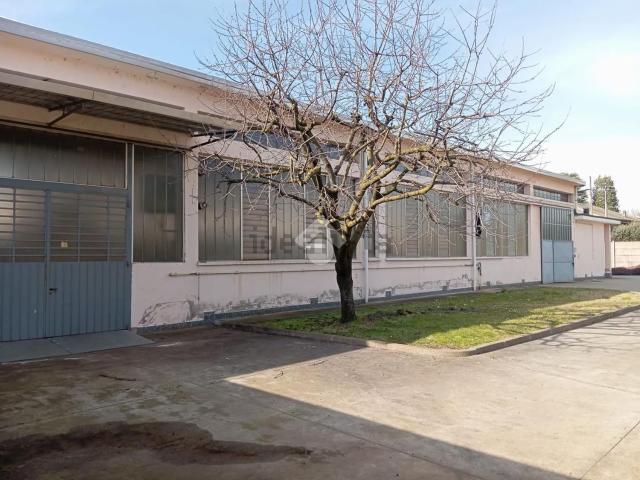 Capannone in vendita a Buscate, Lombardia