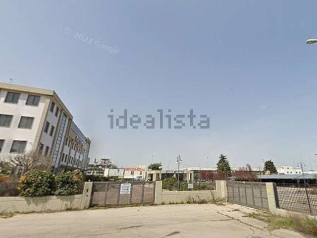 Capannone in vendita a Putignano, Bari