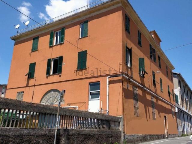 Capannone in vendita a Medio Ponente, Serra Riccò