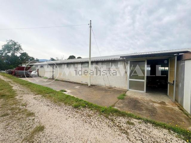 Capannone in vendita a San Quirino, Friuli-Venezia Giulia