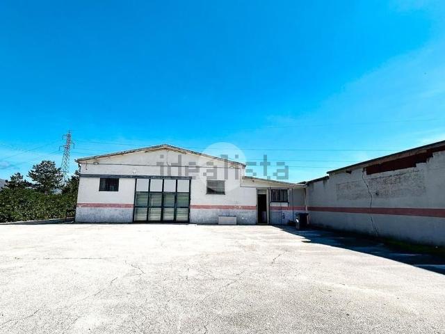 Capannone in vendita a Area industriale artigianale Avezzano, Avezzano