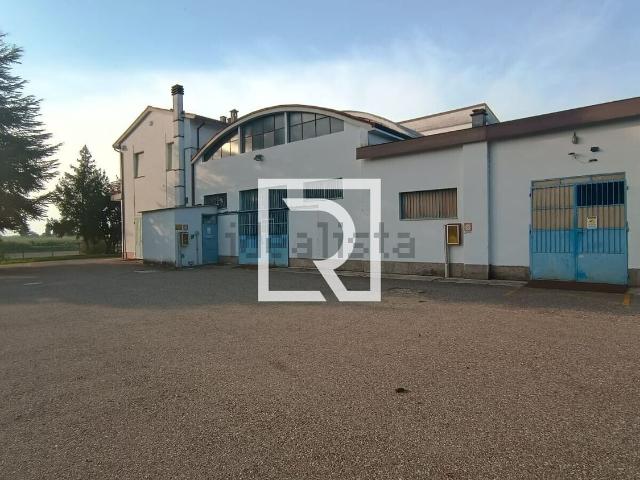 Capannone in vendita a Unione della Romagna Faentina, Faenza