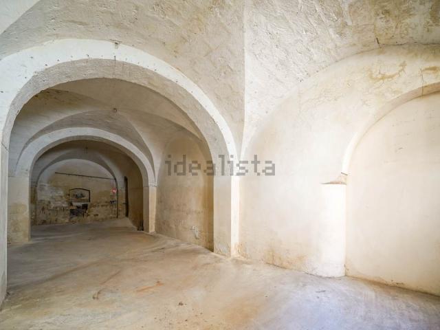 Capannone in vendita a Puglia, Bari