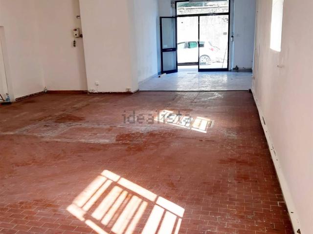Capannone in vendita a Prato, il Cantiere