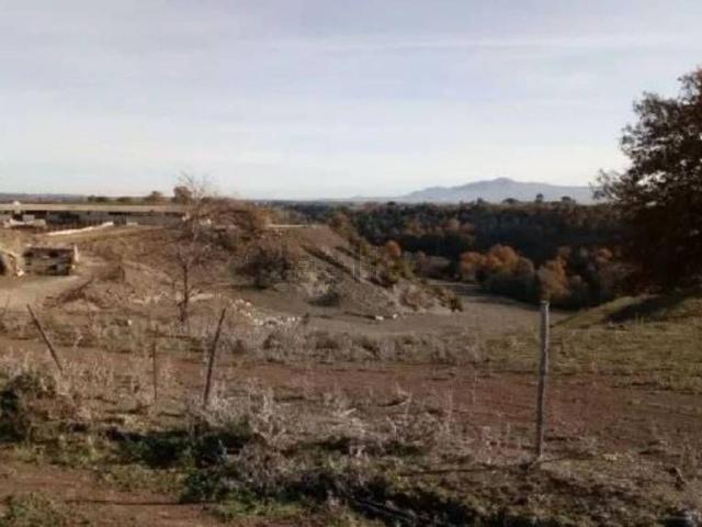 Capannone in vendita a Viterbo