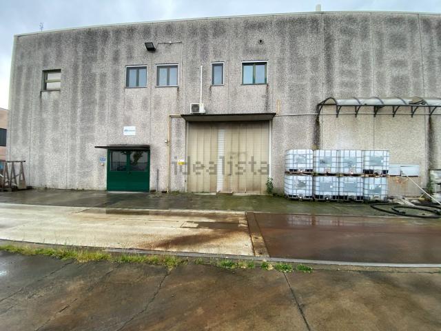 Capannone in vendita a Galgagnano, Lombardia