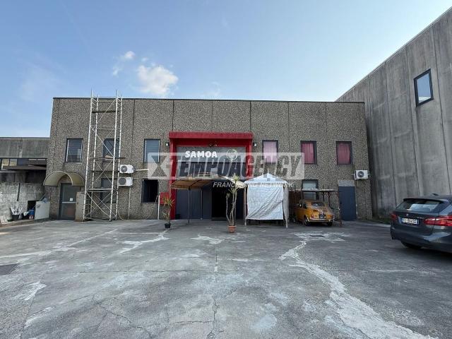 Capannone in vendita a Zona Omogenea Milano Nord, Cormano