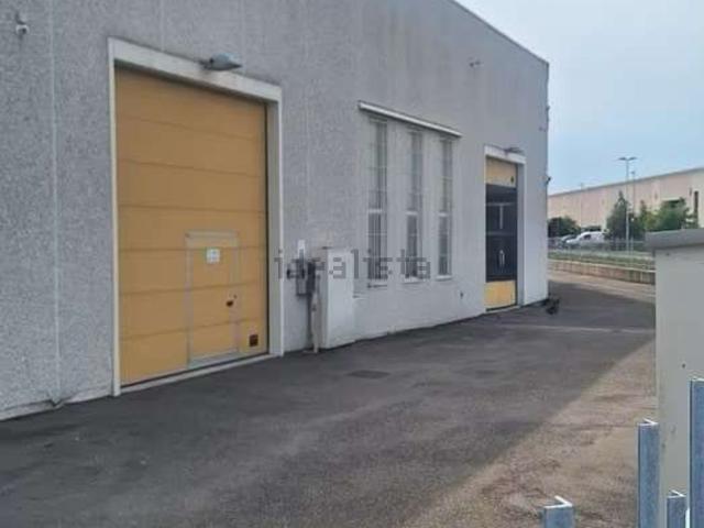 Capannone in vendita a Solignano Nuovo, Castelvetro di Modena