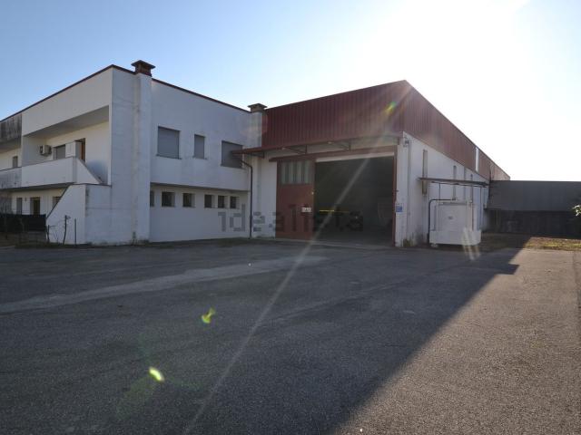 Capannone in vendita a San Antonio, Pordenone